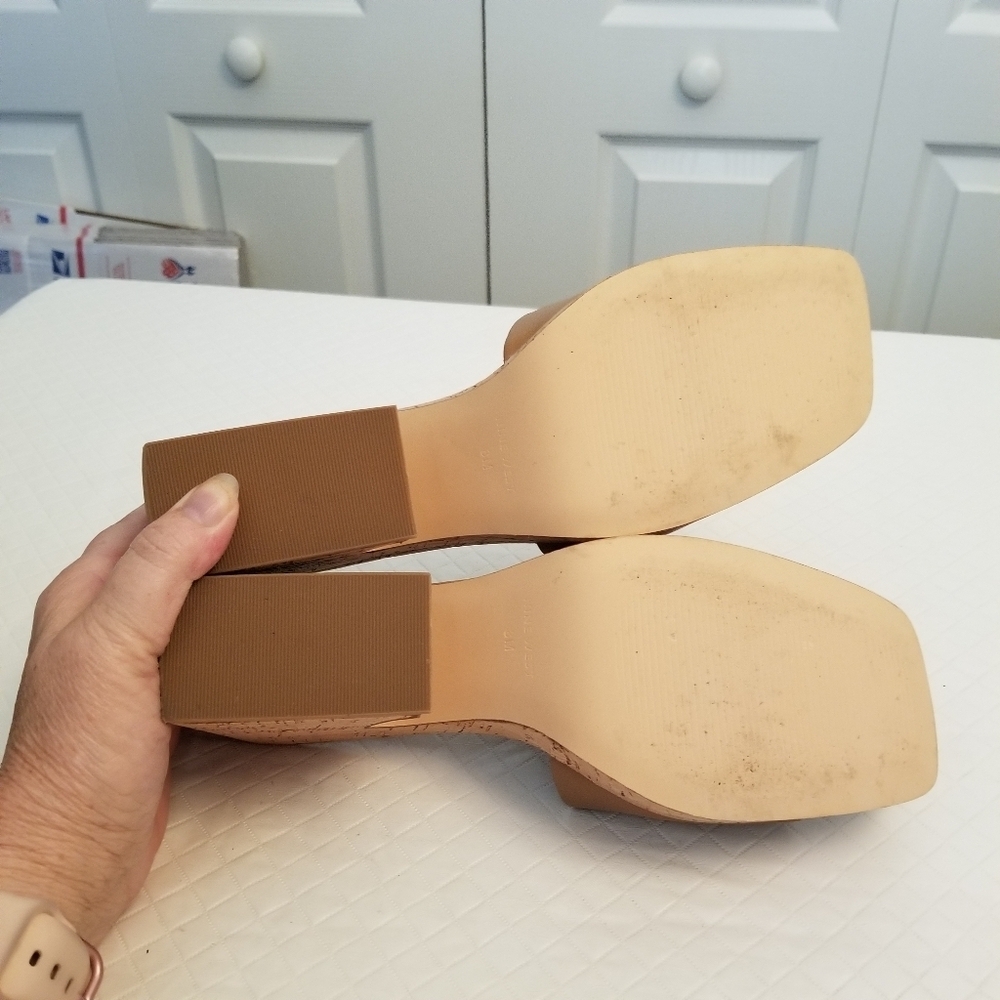 Nine West Sandals Wnoklee8 Size 8M Beige Block 3.5 Inch Heel - Picture 5 of 6